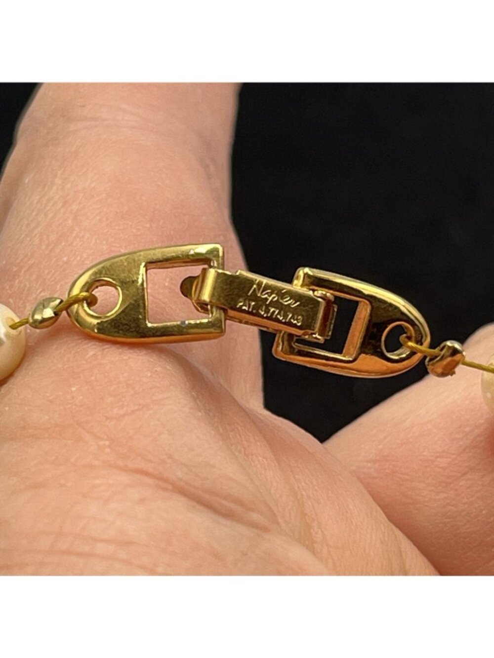 Vintage 80s Napier Necklace Faux Pearl Beaded Gold Tone Patent 4,774,743 - Picture 12 of 16